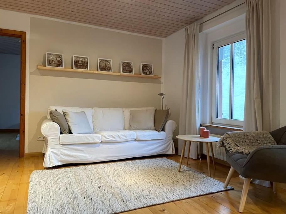 Ferienwohnung Tante Trude บาดครอยซ์นาค ภายนอก รูปภาพ